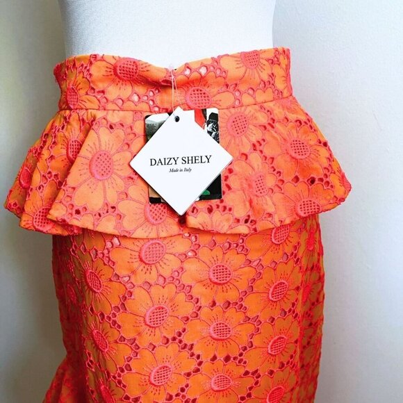 NWT DAIZY SHELY RUNWAY NEON ORANGE PINK ASYMMETRICAL CROCHET SKIRT - XS (IT40) - Picture 5 of 14